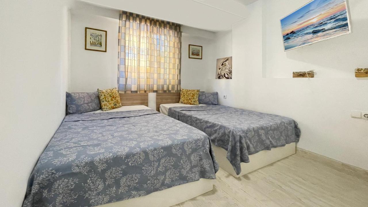 Apartment Jardin En El Centro De *